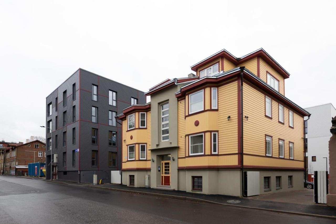 Charming 1Br In Superb Location, Free Parking & Wi-Fi Apartment Tallinn Ngoại thất bức ảnh