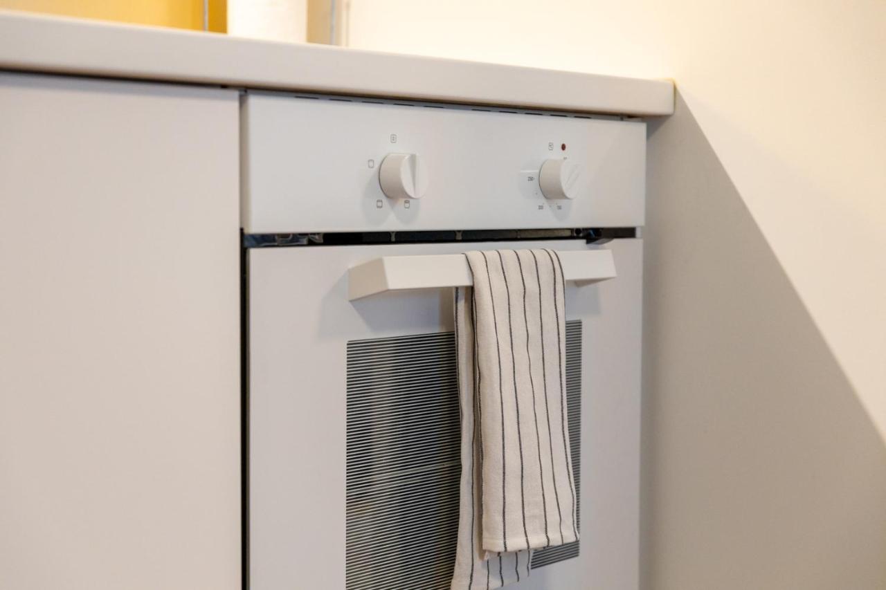 Charming 1Br In Superb Location, Free Parking & Wi-Fi Apartment Tallinn Ngoại thất bức ảnh