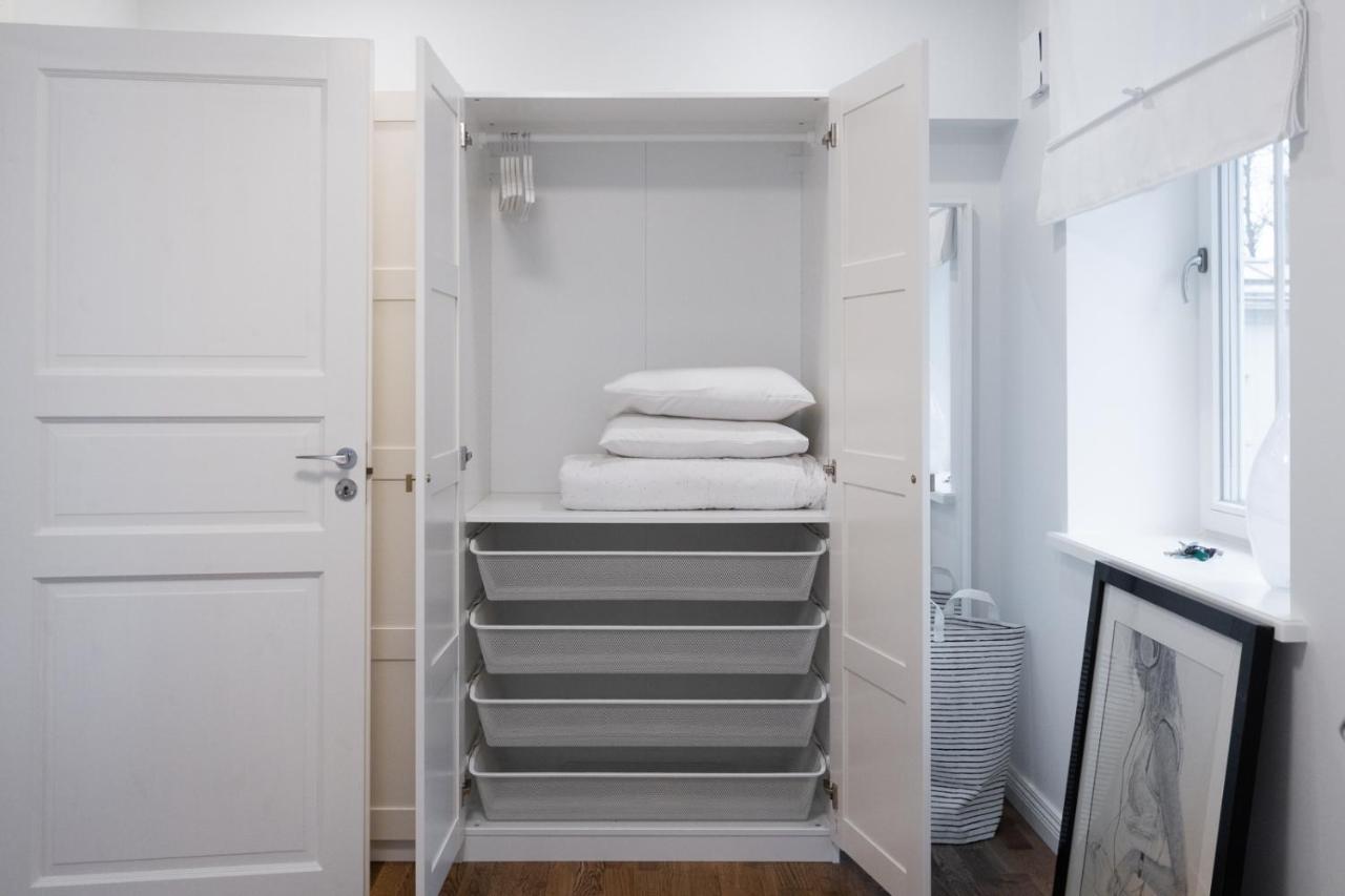 Charming 1Br In Superb Location, Free Parking & Wi-Fi Apartment Tallinn Ngoại thất bức ảnh